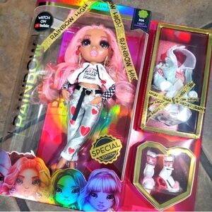 🆕️Rainbow High Special Edition Doll - Pink and Silver
